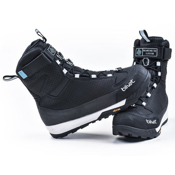 ALL NEW BLIVET QUILO X4 BOOTS (CLIPLESS PEDALS) - Blivet Sports